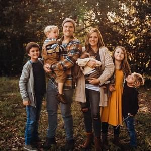 Meet your Posher, Justin